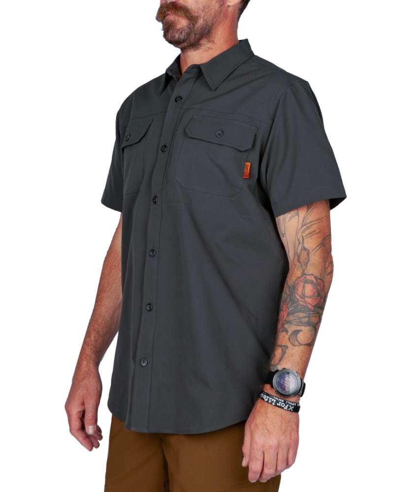 Thunderbolt S/S Men’s Calm Classic Button-Down