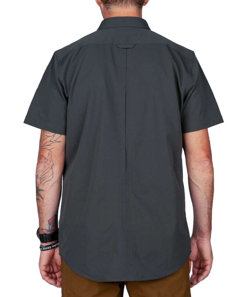 Thunderbolt S/S Men’s Calm Classic Button-Down