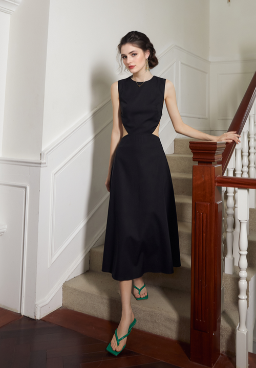 Black Satin Dress Diamond Backdrop Design